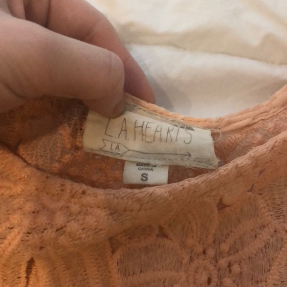 LA HEARTS flower top - Picture 3 of 5